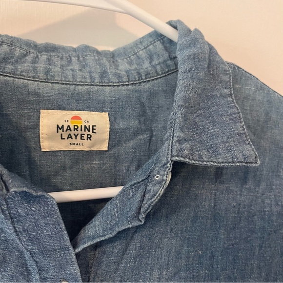 Marine Layer Women's Short Sleeve Button Down Chambray Top Size Small - Picture 2 of 7